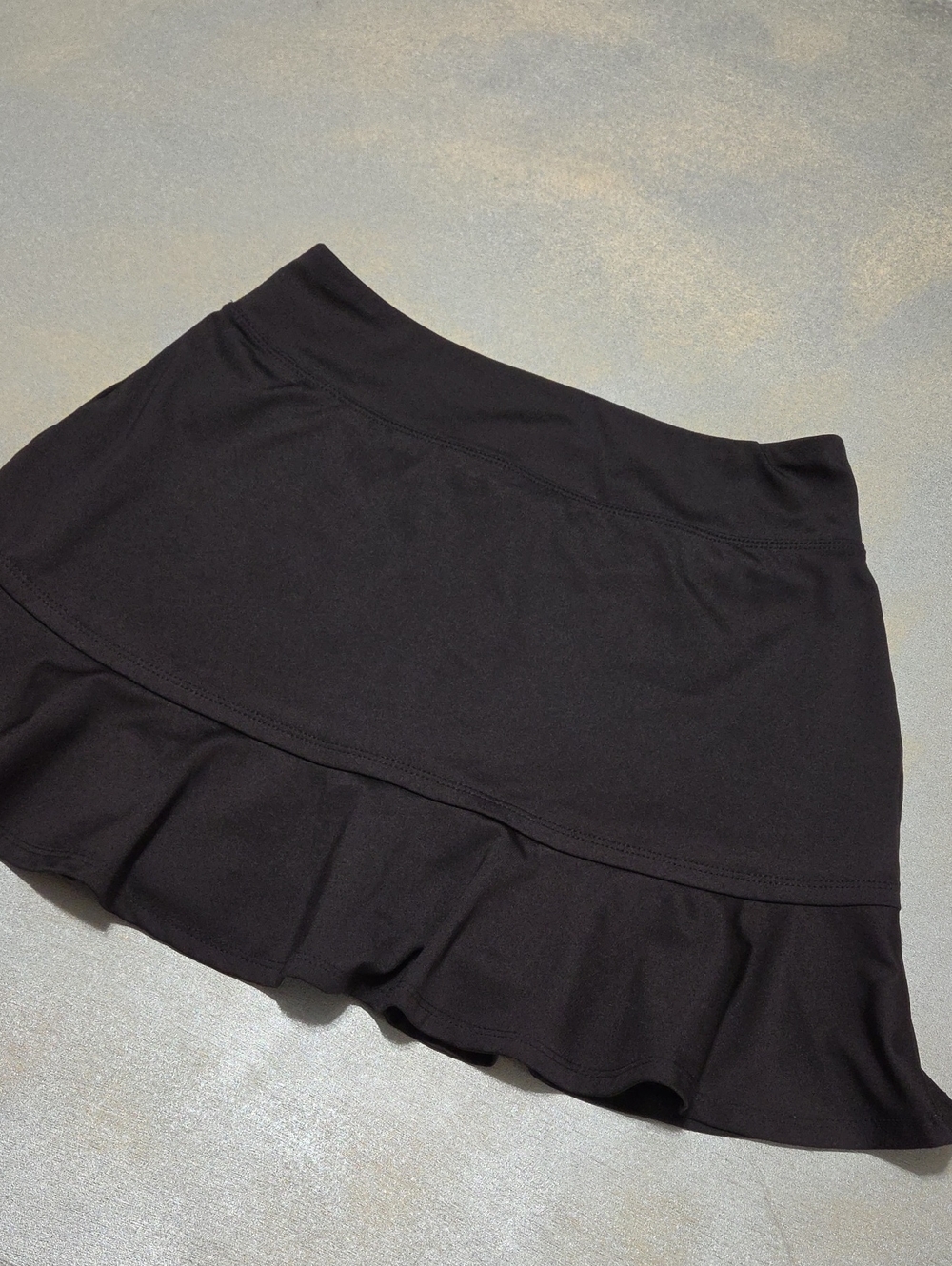 Tommy Bahama Golf Black A-Line Skirt with Ruffle Hem